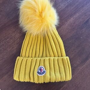 Moncler Yellow Kids Pom-Pom Beanie